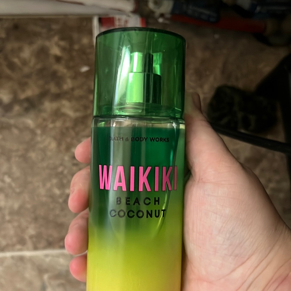 Perfume. Bath and body